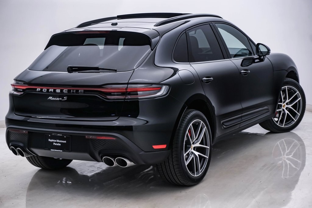 2024 Porsche Macan S 11