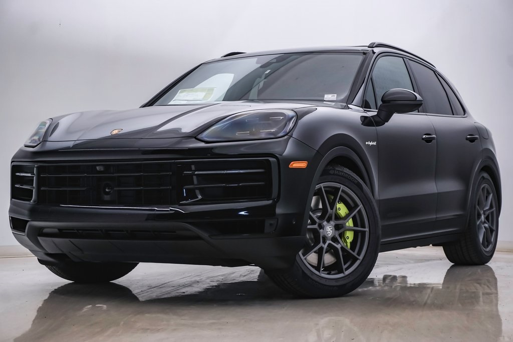 2024 Porsche Cayenne E-Hybrid  1