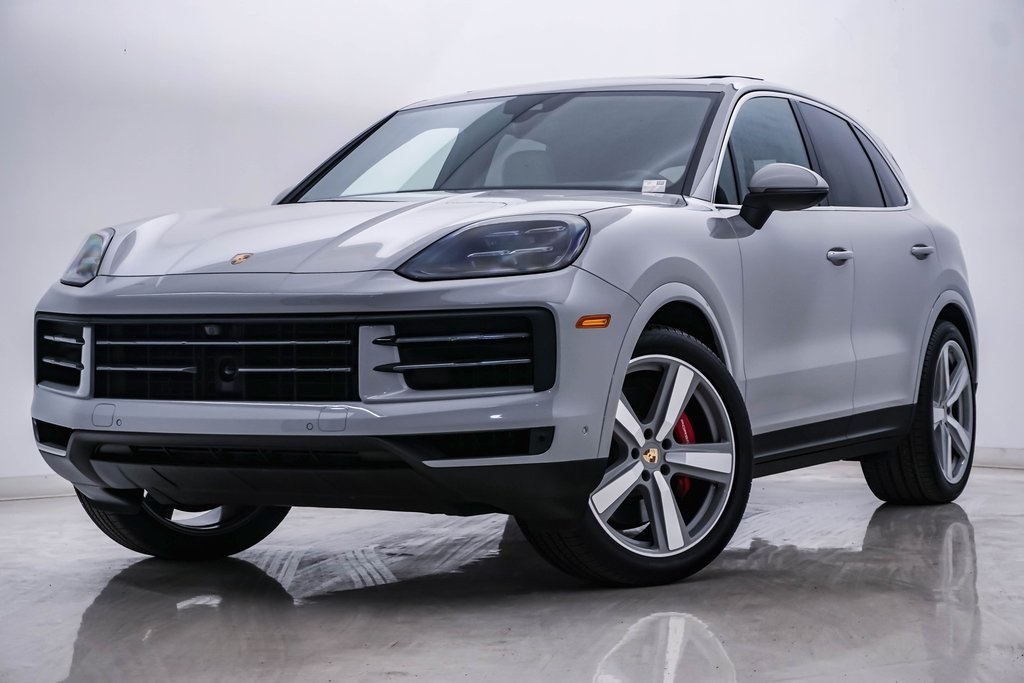 2024 Porsche Cayenne S 1