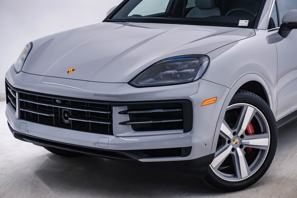 2024 Porsche Cayenne S 4