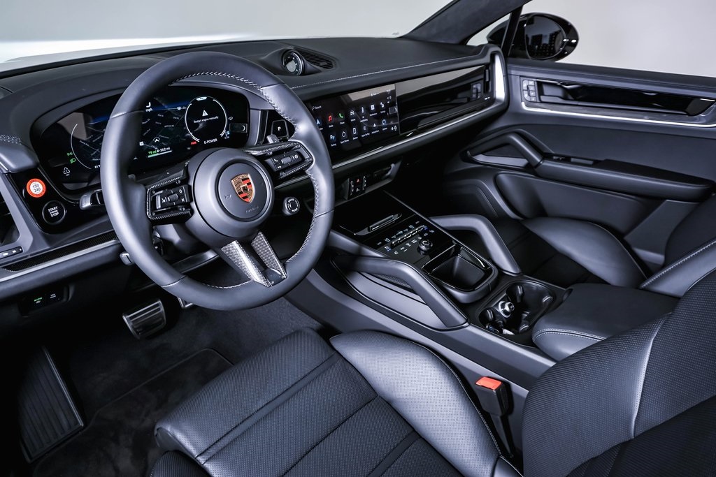 2024 Porsche Cayenne E-Hybrid Coupe  22