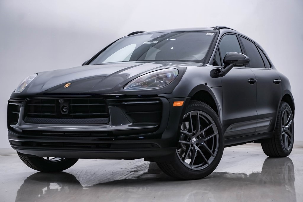 2024 Porsche Macan T 1