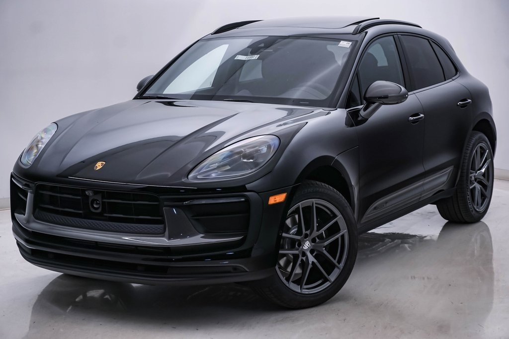 2024 Porsche Macan T 3