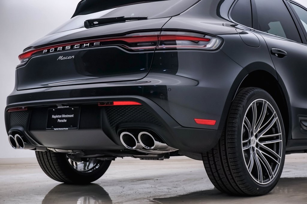 2024 Porsche Macan  12