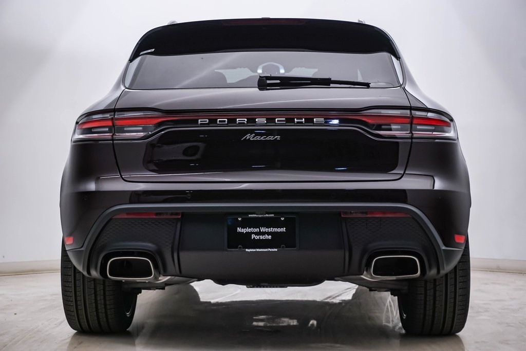 2024 Porsche Macan  8