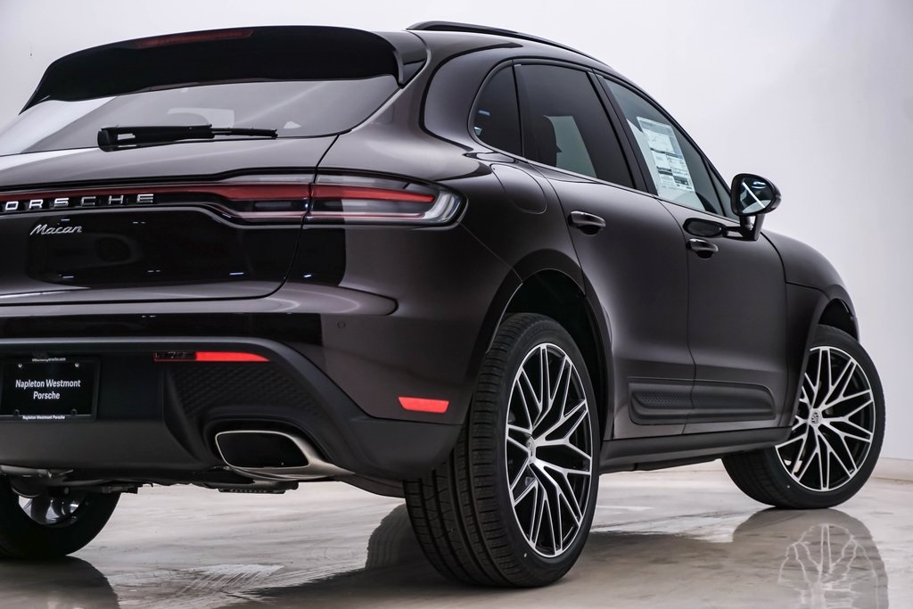 2024 Porsche Macan  10