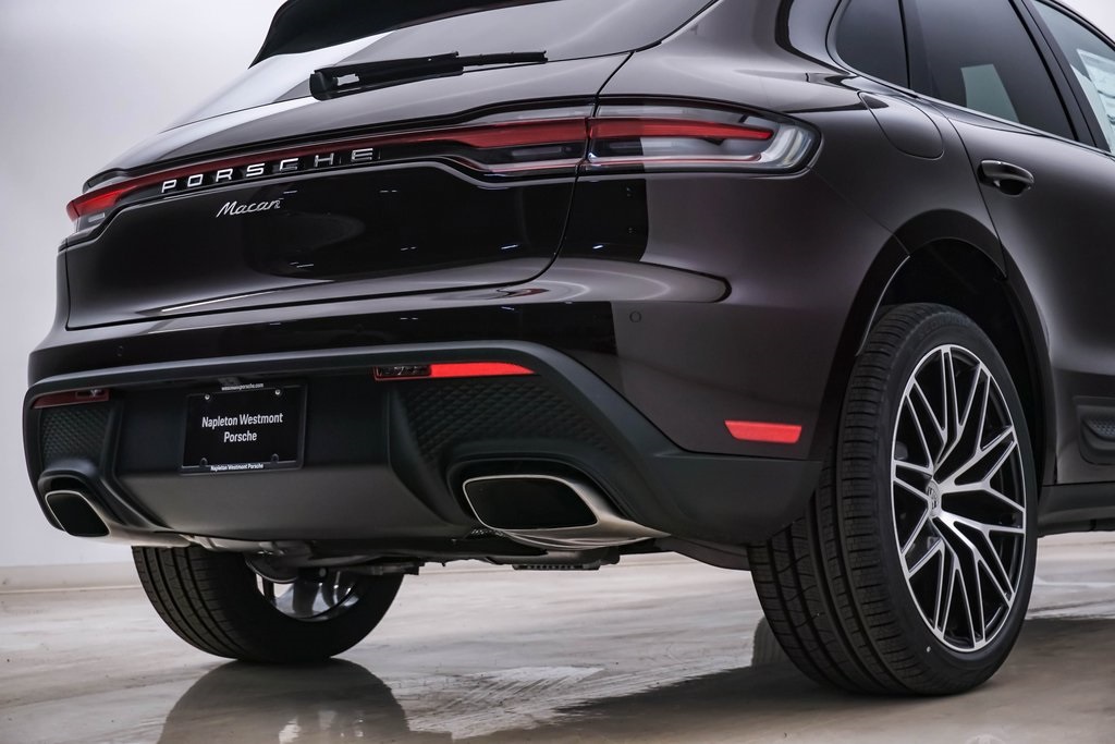 2024 Porsche Macan  12