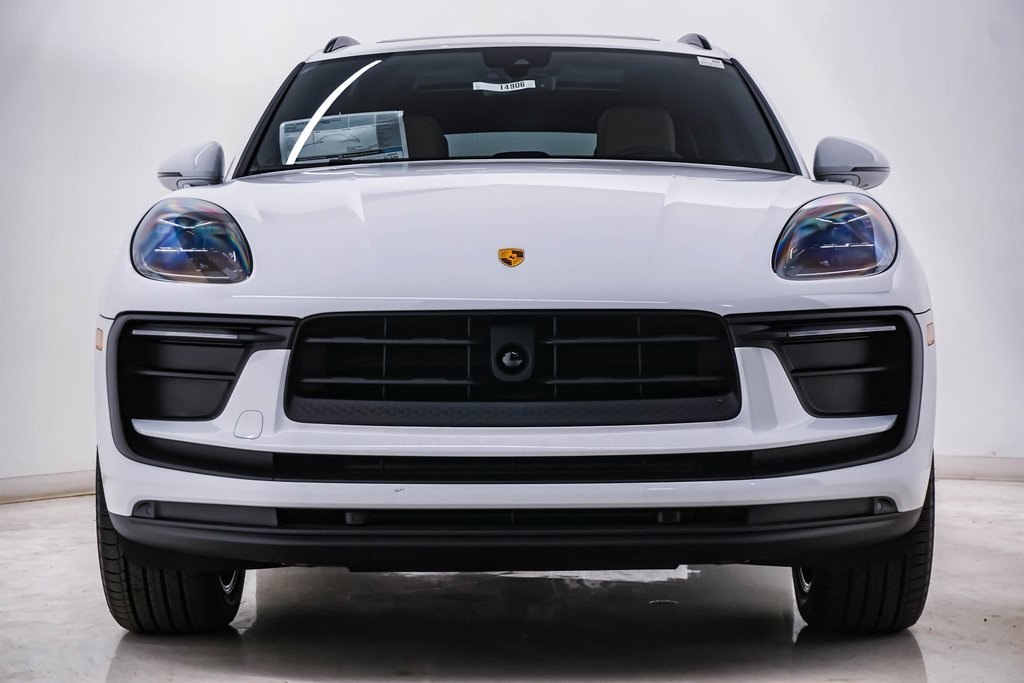 2024 Porsche Macan  6