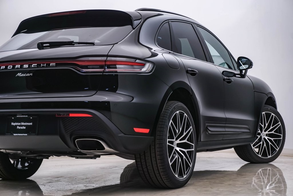 2024 Porsche Macan  10