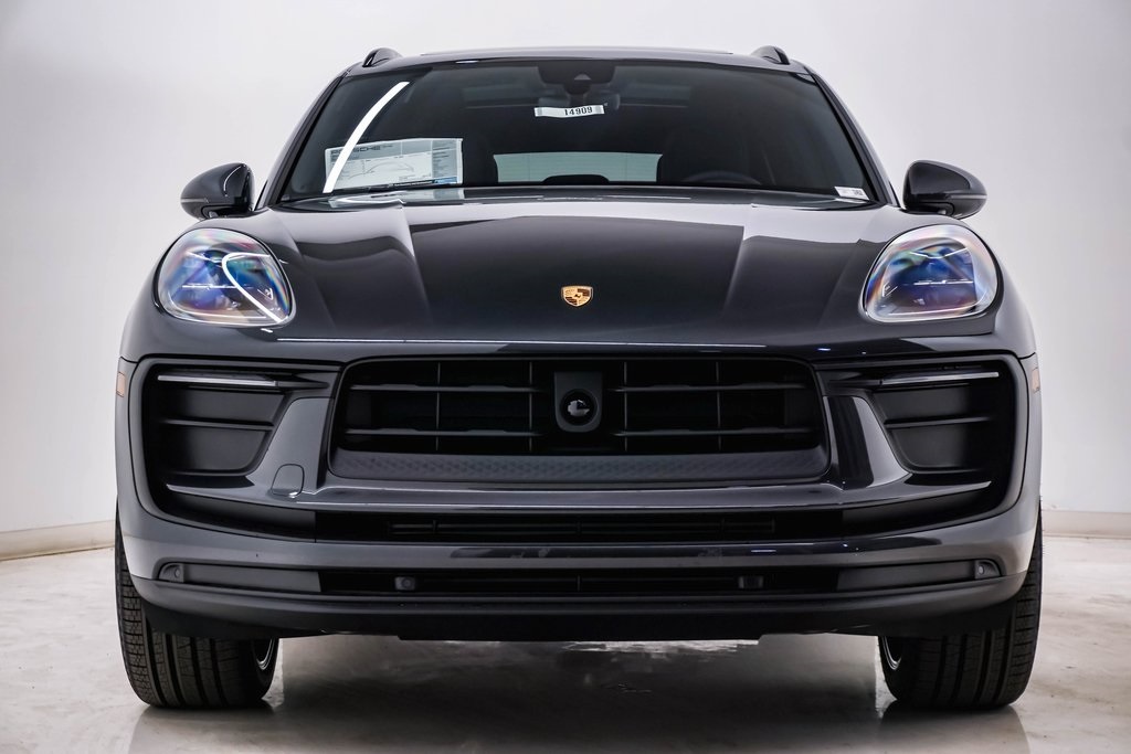 2024 Porsche Macan  6