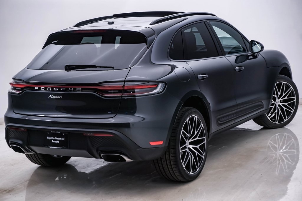 2024 Porsche Macan  11