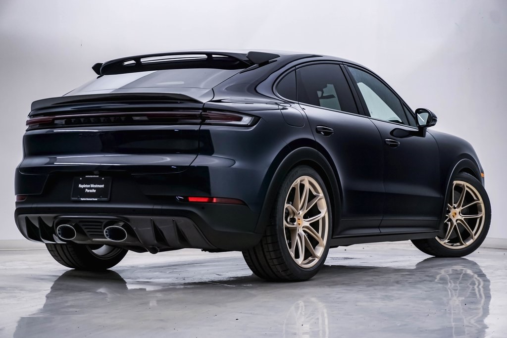 2024 Porsche Cayenne Coupe Turbo GT 11