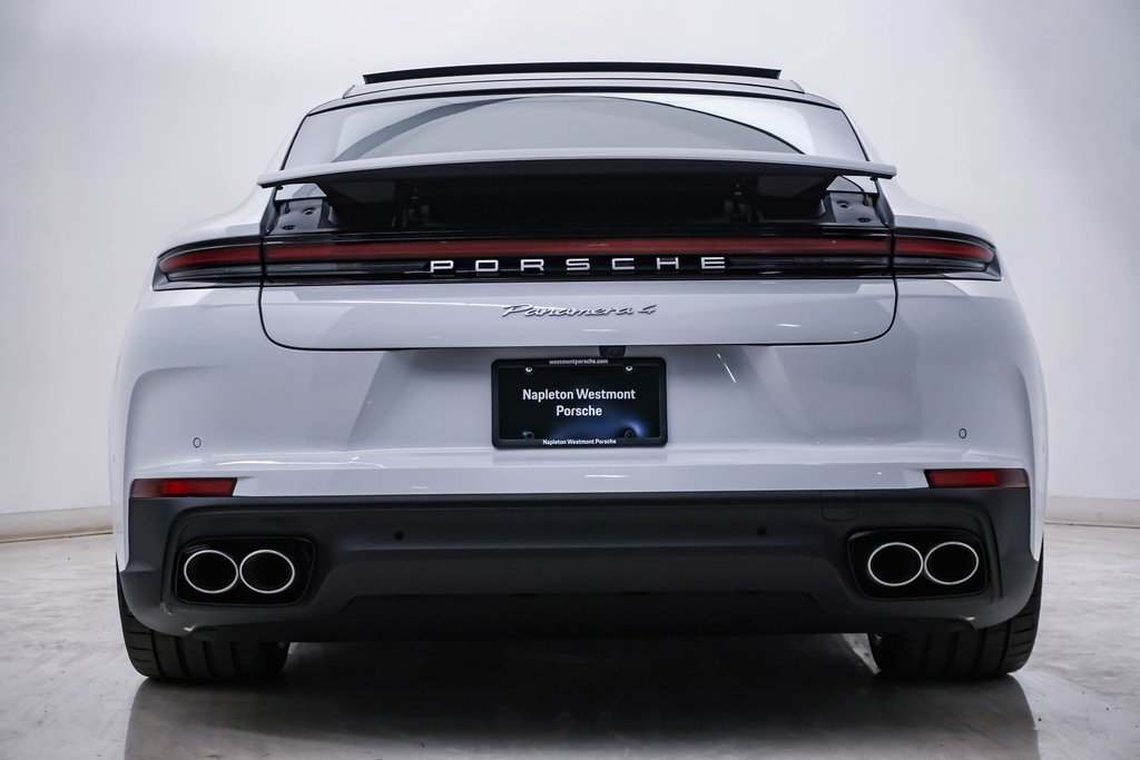 2024 Porsche Panamera 4 8