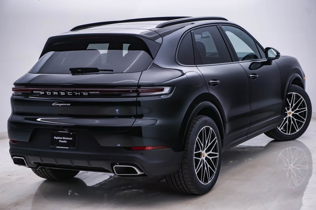 2024 Porsche Cayenne  11