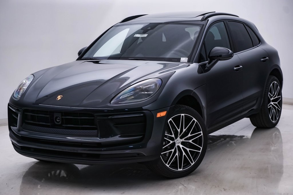 2024 Porsche Macan  3