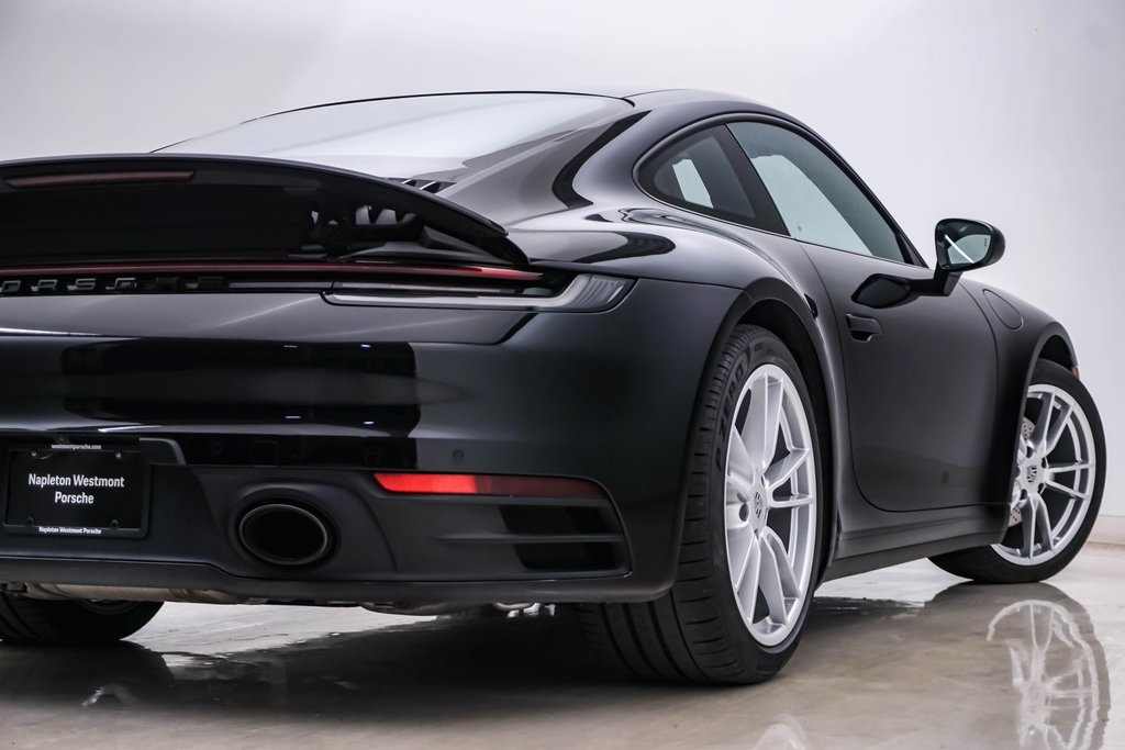 2021 Porsche 911 Carrera 4 10