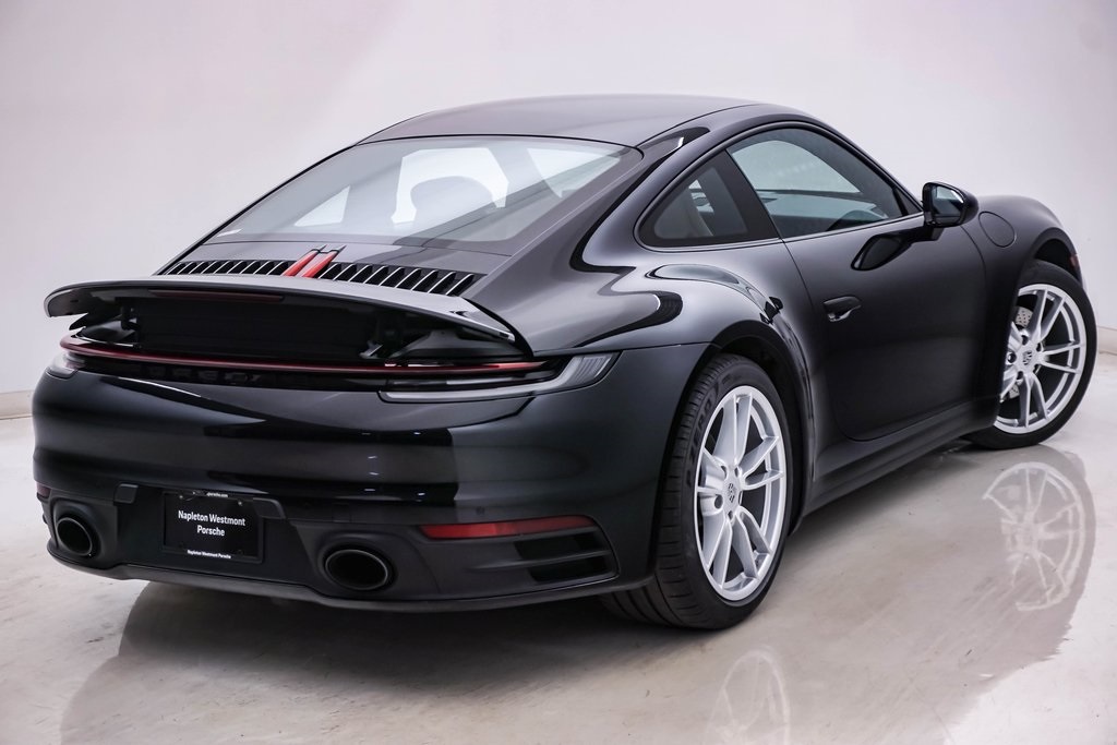 2021 Porsche 911 Carrera 4 11