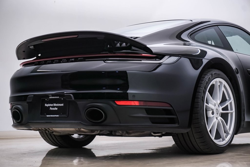 2021 Porsche 911 Carrera 4 12