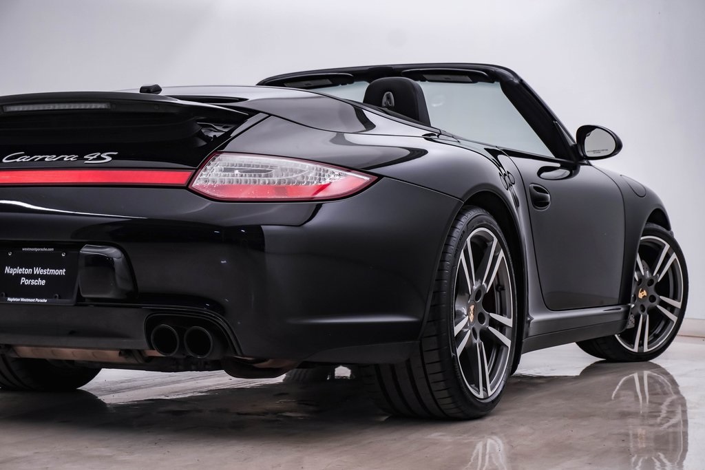 2011 Porsche 911 Carrera 4S 12