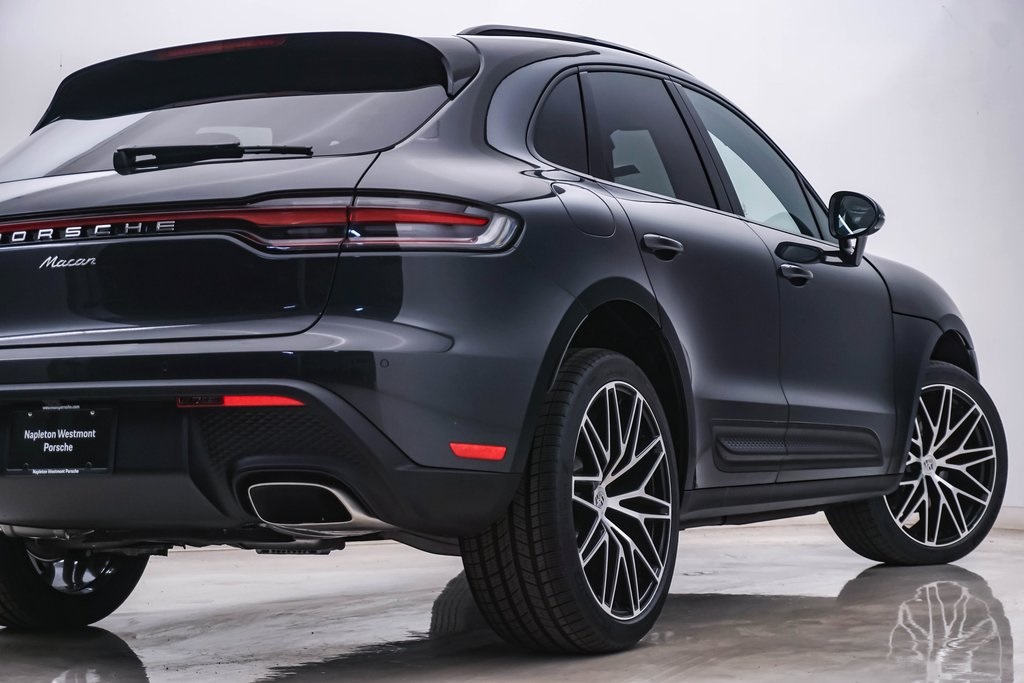 2024 Porsche Macan  10