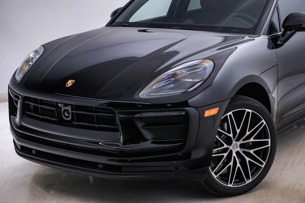 2024 Porsche Macan  4