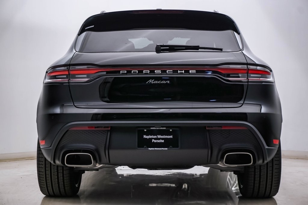 2024 Porsche Macan  8