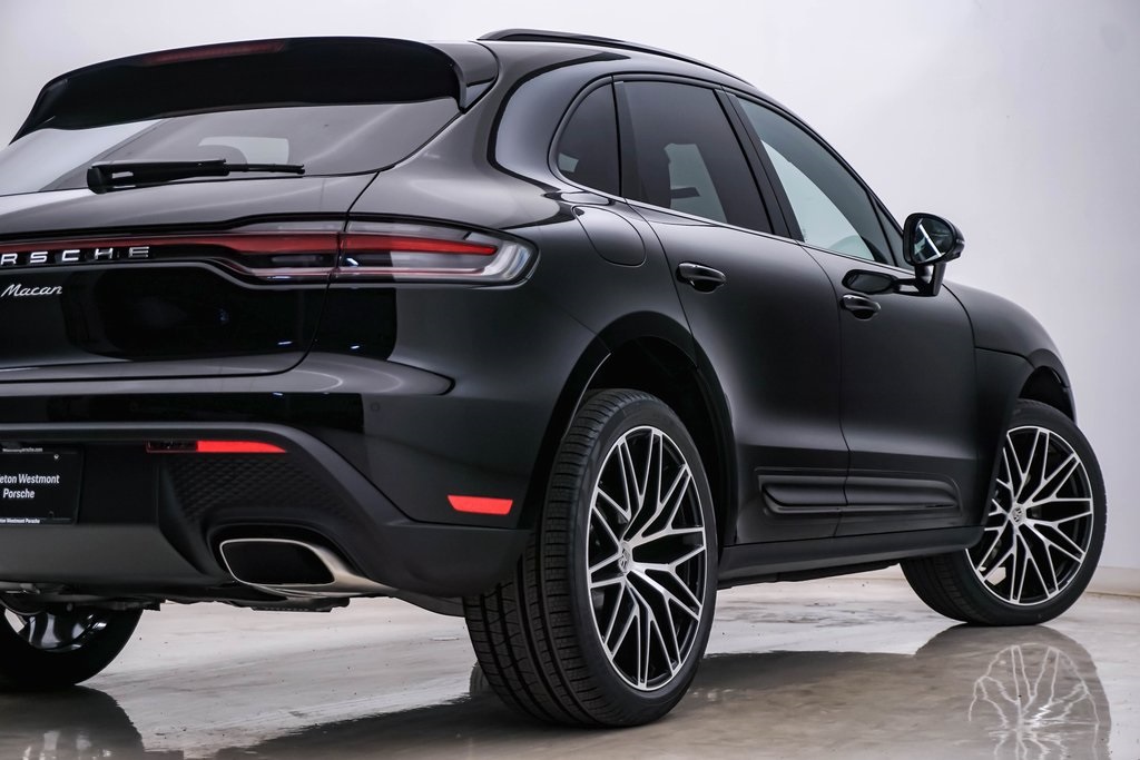 2024 Porsche Macan  10