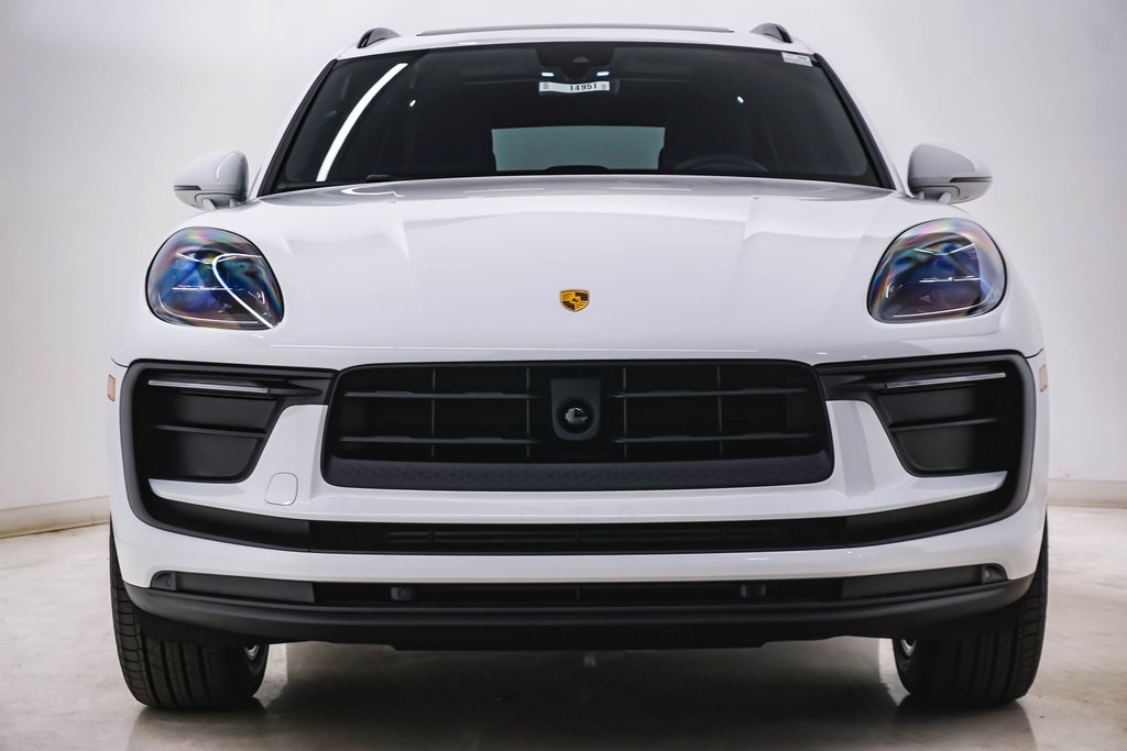 2024 Porsche Macan  6