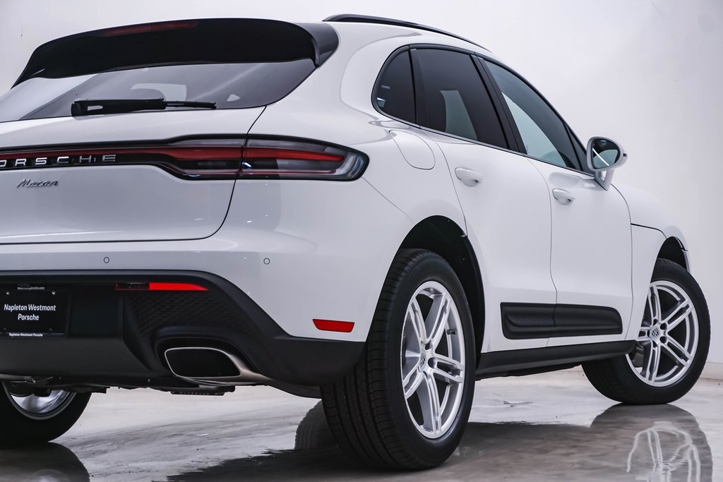 2024 Porsche Macan  10