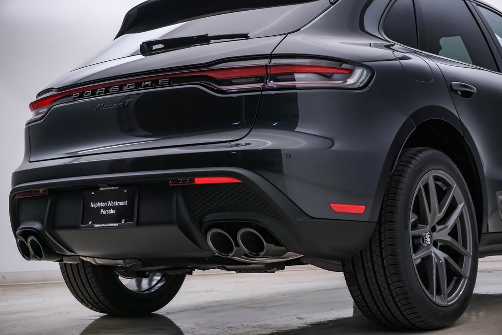 2024 Porsche Macan T 12