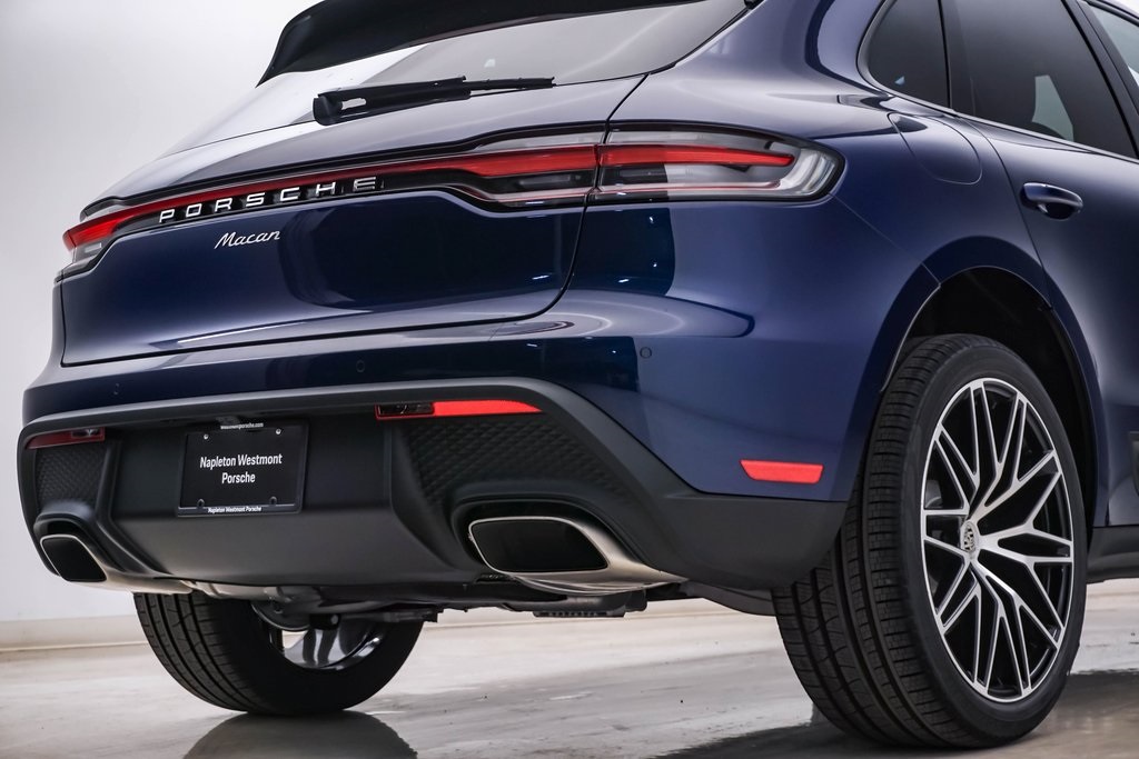 2024 Porsche Macan  12