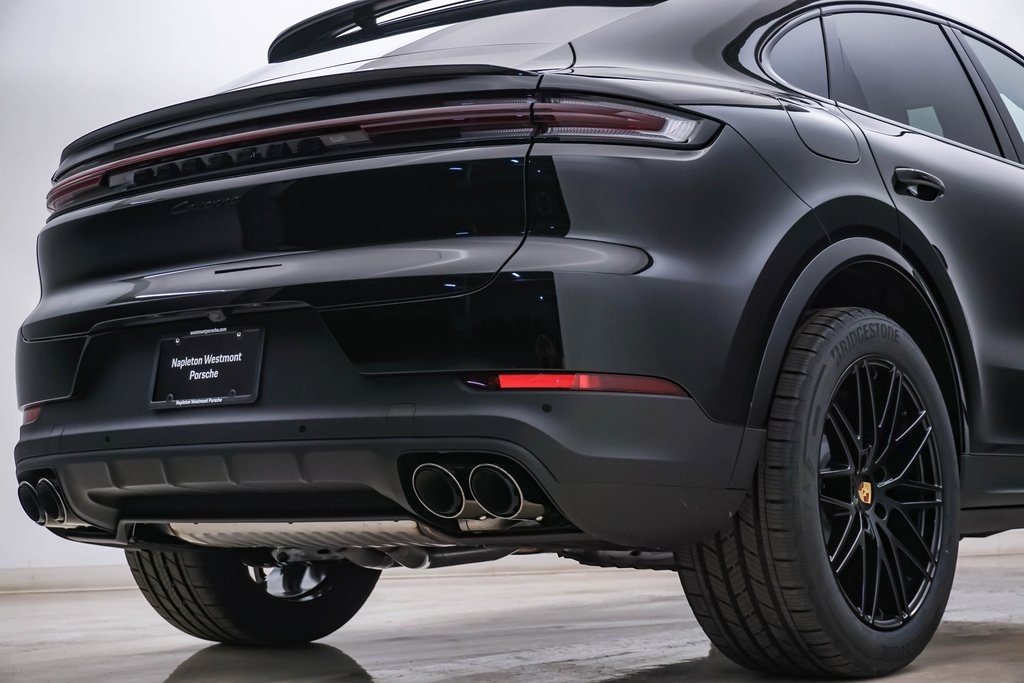 2024 Porsche Cayenne Coupe  12