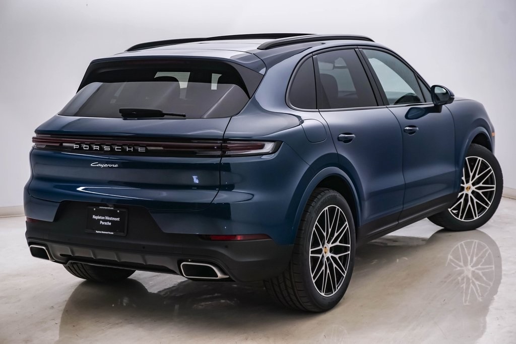 2024 Porsche Cayenne  11