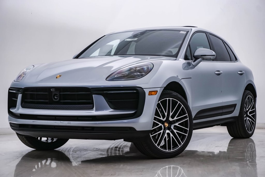 2024 Porsche Macan  1