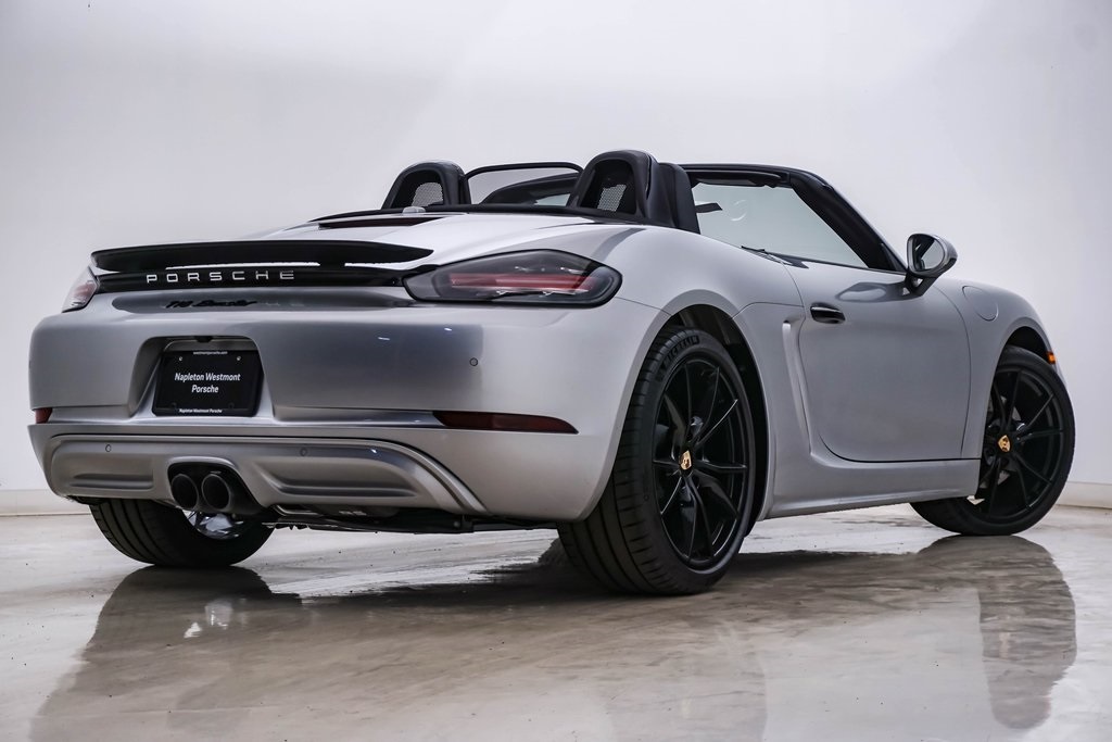 2024 Porsche 718 Boxster  11