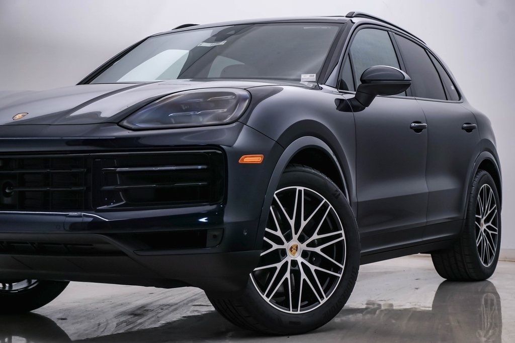 2024 Porsche Cayenne  2