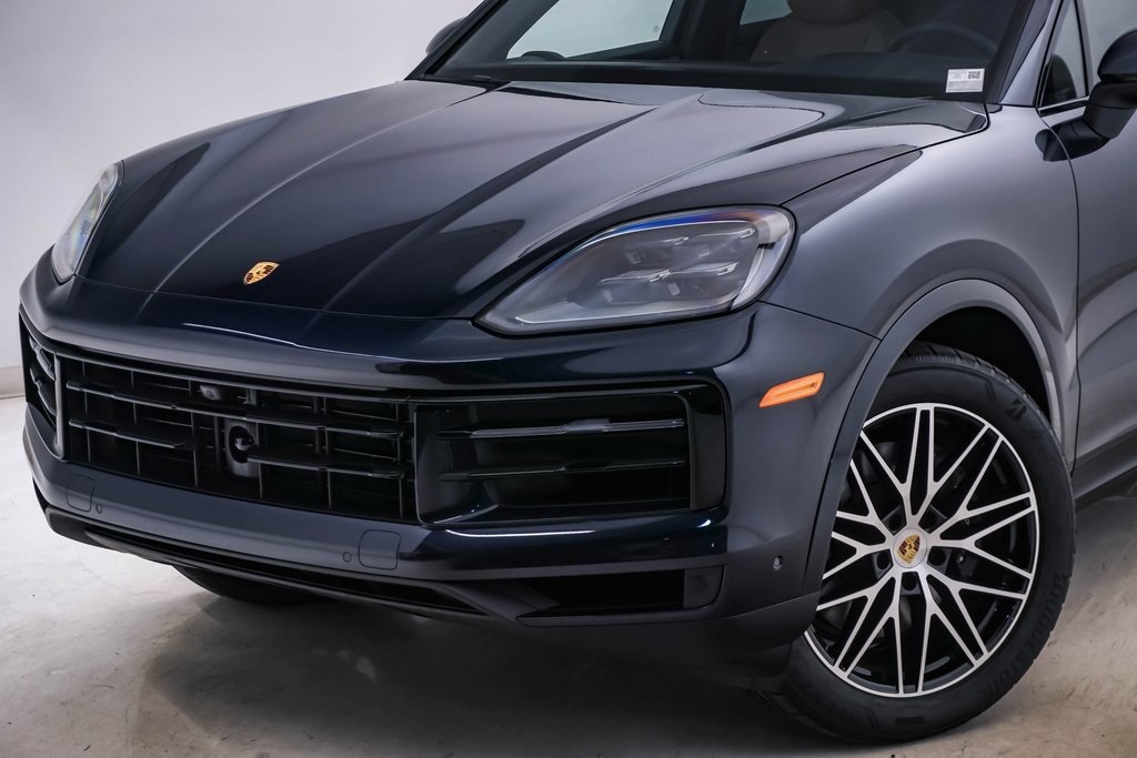 2024 Porsche Cayenne  4