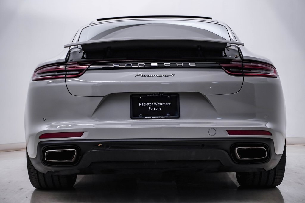 2020 Porsche Panamera 4 8