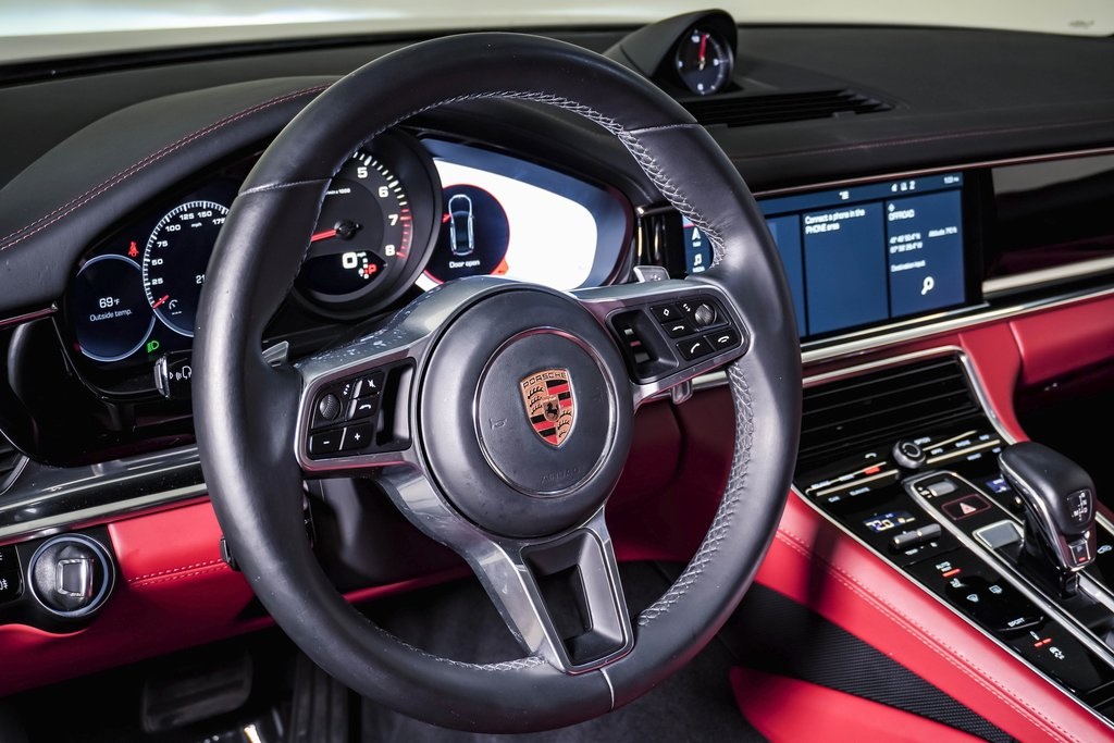 2020 Porsche Panamera 4 20