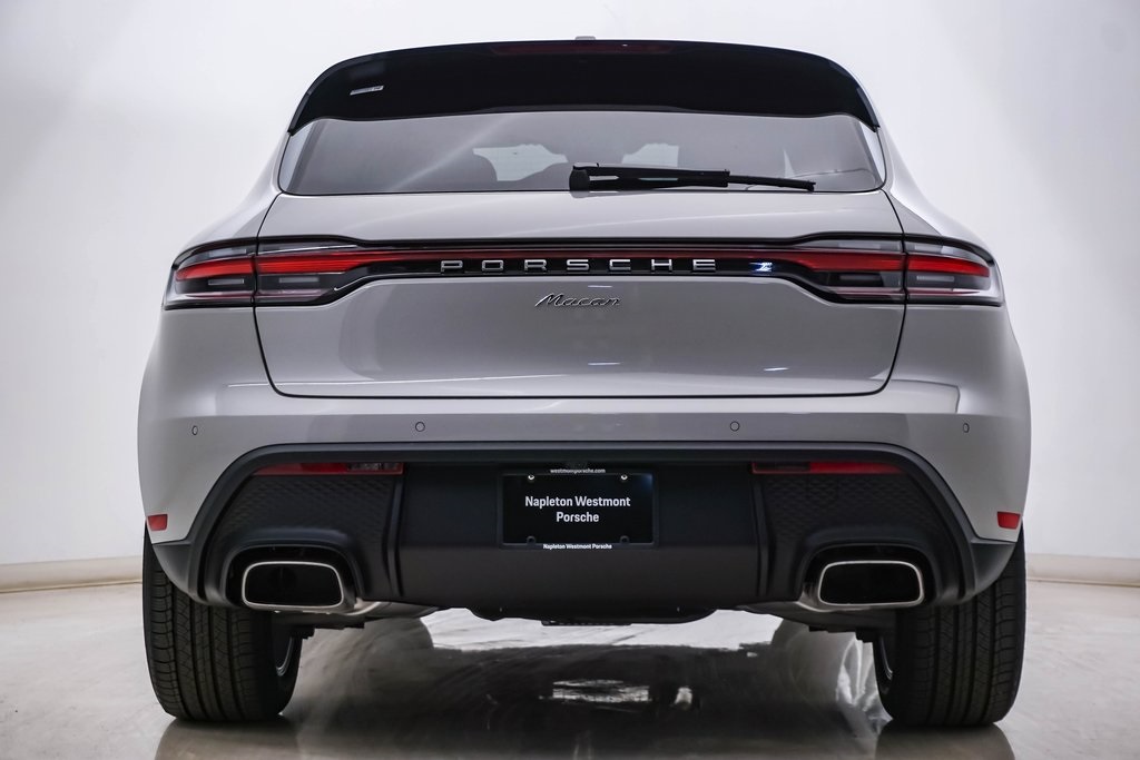 2025 Porsche Macan  8