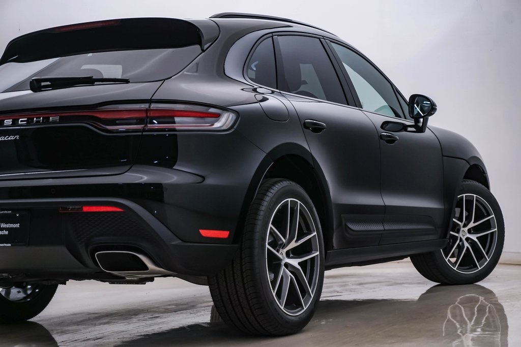 2025 Porsche Macan  10