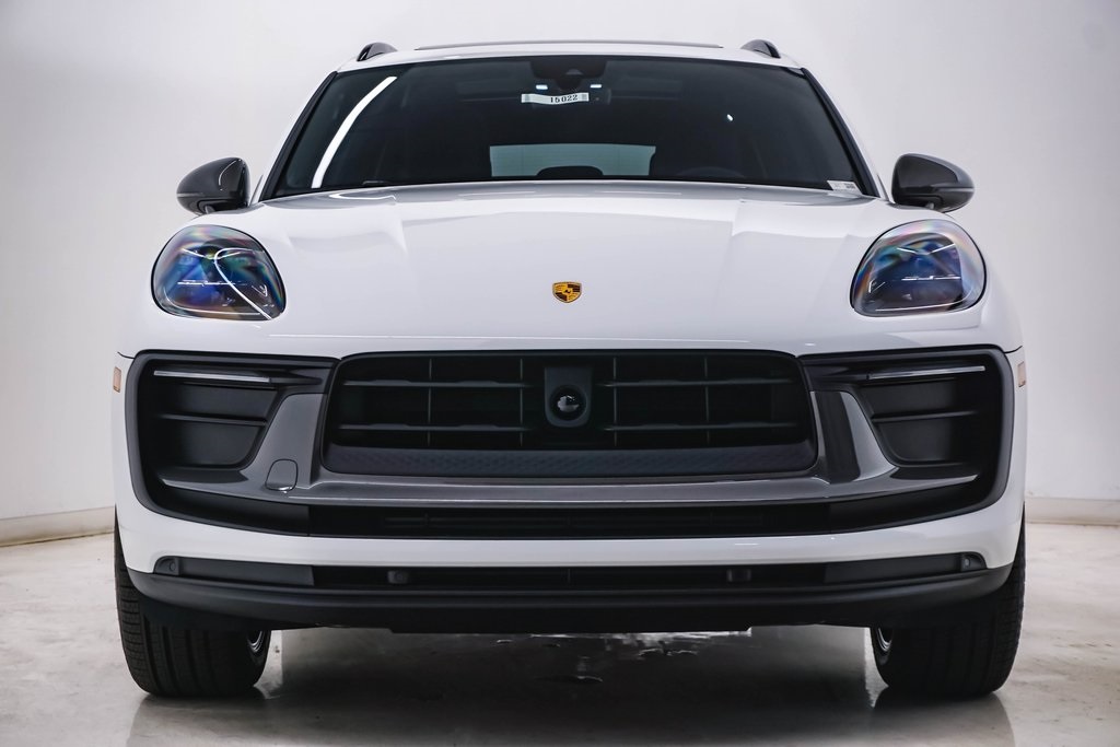 2025 Porsche Macan T 6