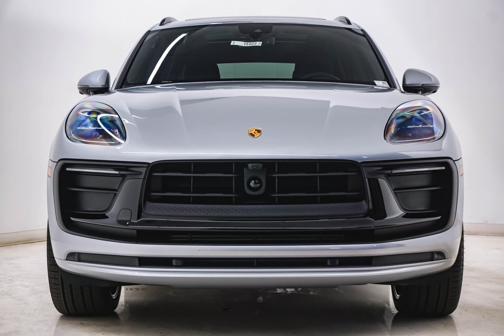 2025 Porsche Macan  6