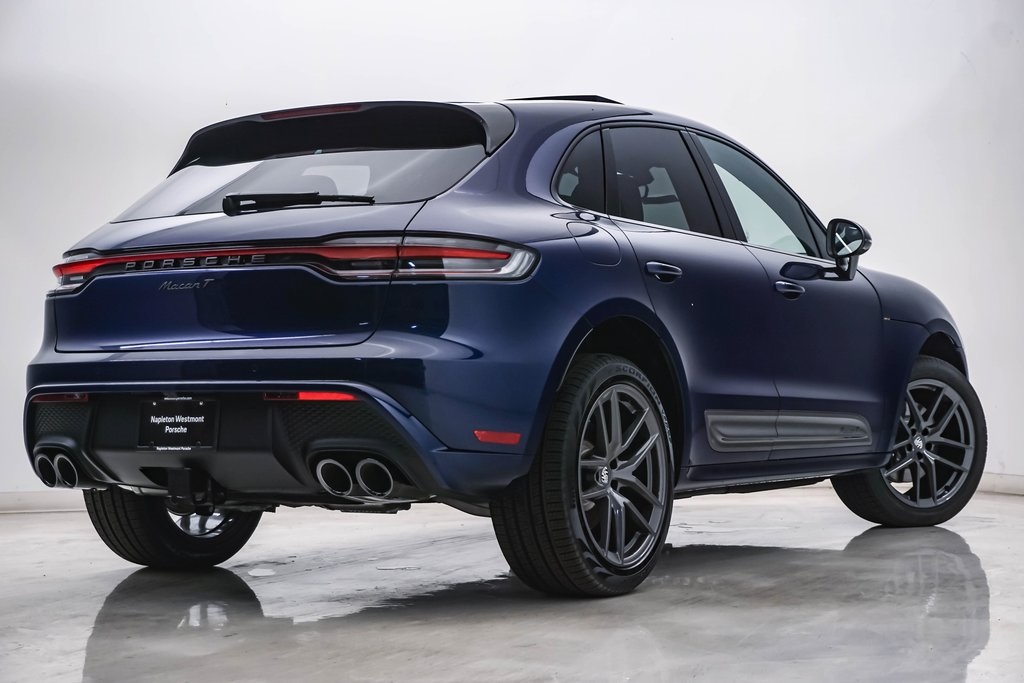 2025 Porsche Macan T 9