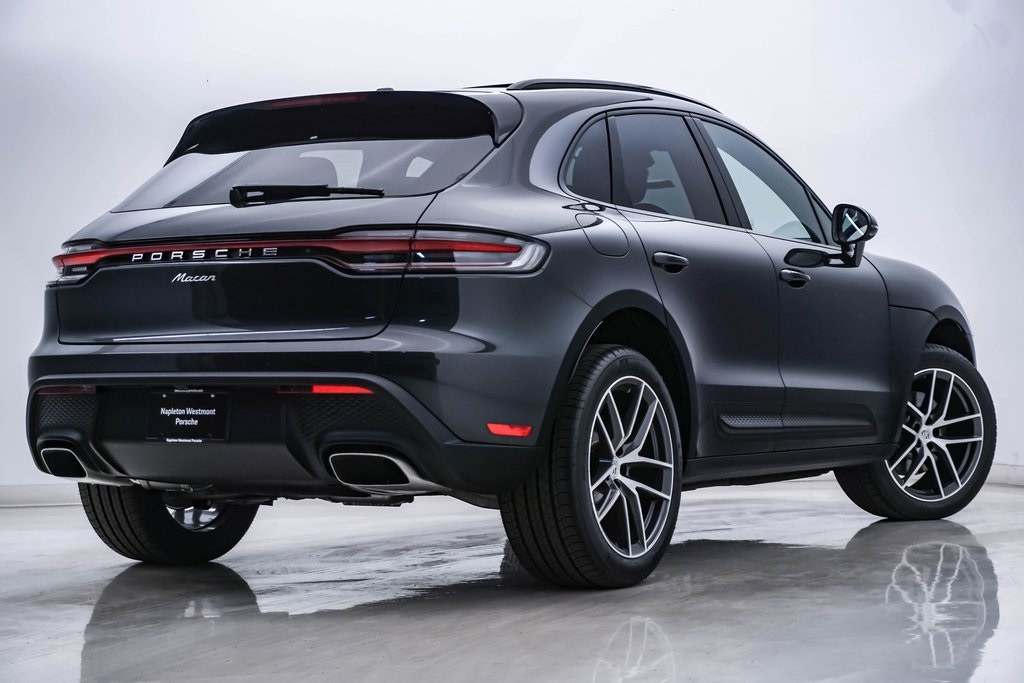 2025 Porsche Macan  9