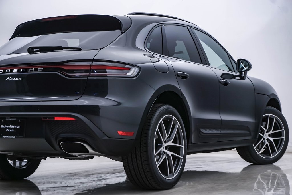 2025 Porsche Macan  10