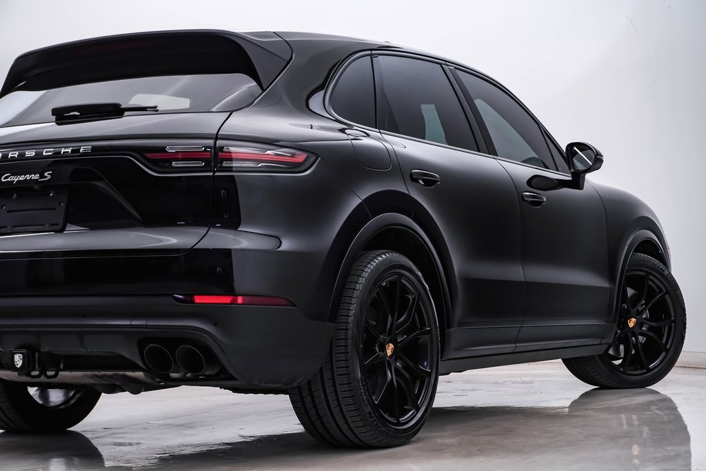 2019 Porsche Cayenne S 10