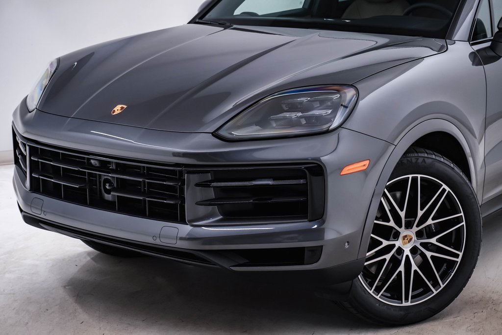 2024 Porsche Cayenne  4