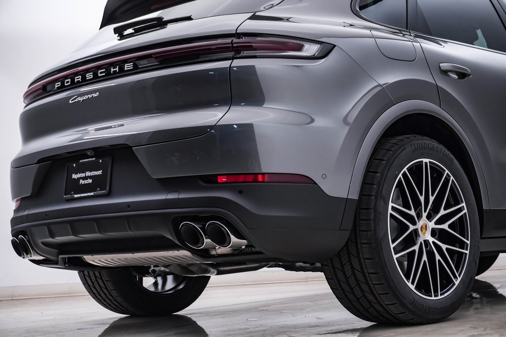 2024 Porsche Cayenne  12