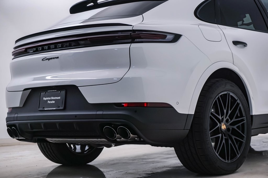 2024 Porsche Cayenne Coupe  12